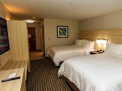 Hotel Holiday Express I-35 By Ihg