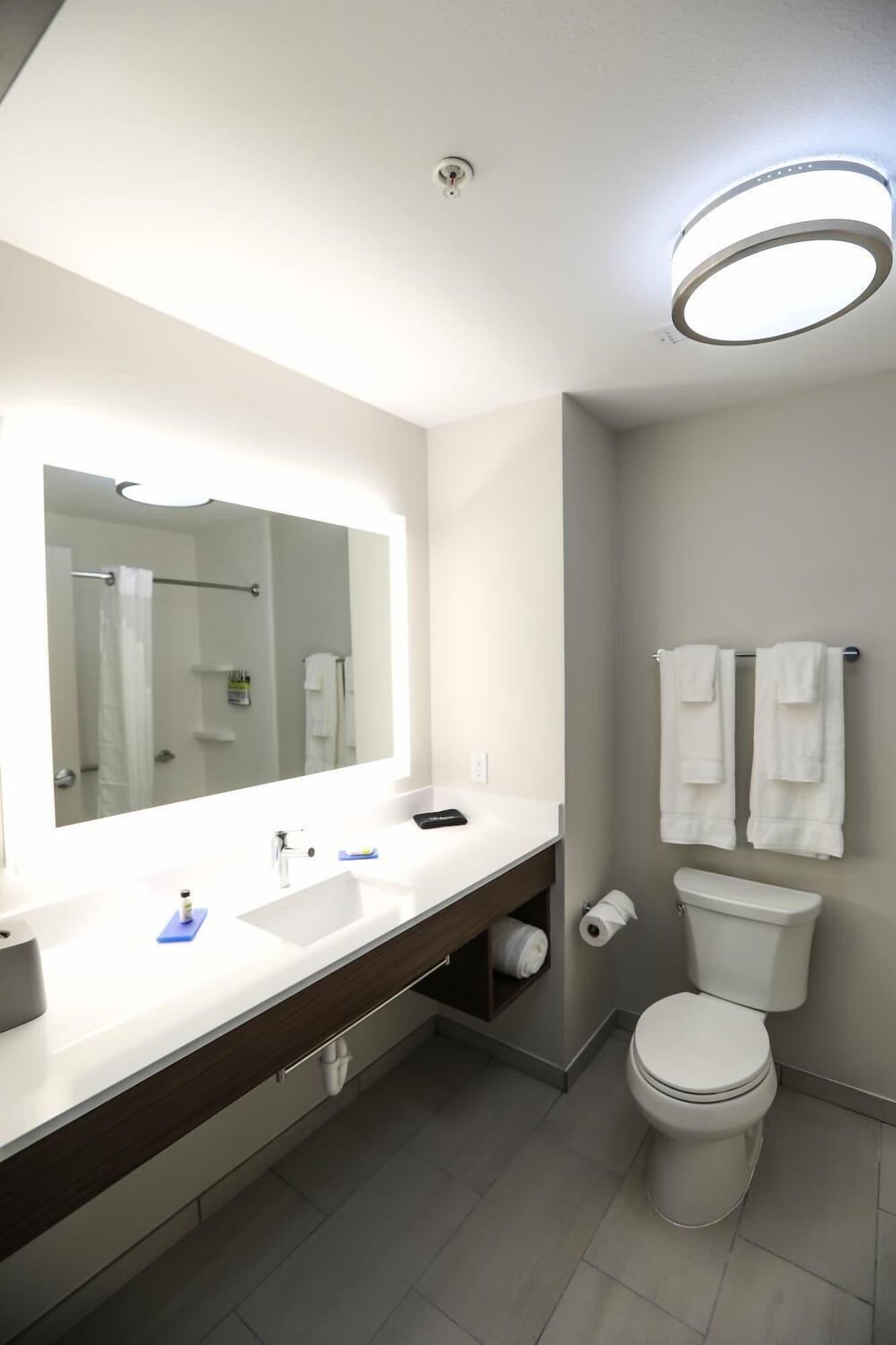 Express I-35 By Ihg Hillsboro